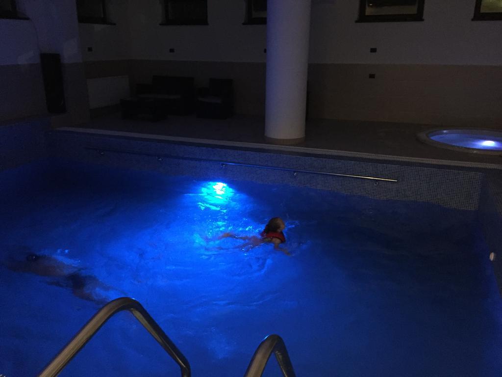 פיאטרה ניאמט Pensiunea Royal Spa מראה חיצוני תמונה