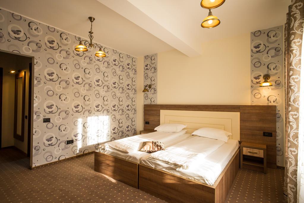 פיאטרה ניאמט Pensiunea Royal Spa חדר תמונה