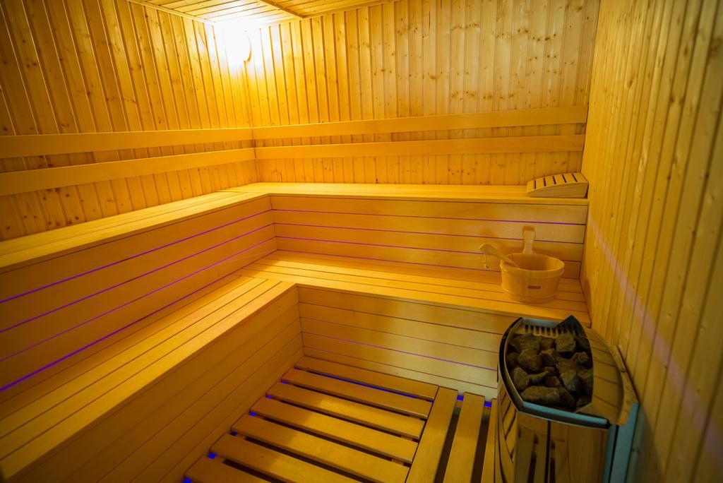 פיאטרה ניאמט Pensiunea Royal Spa מראה חיצוני תמונה